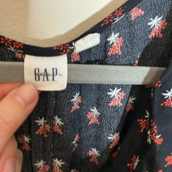 GAP Black and Red Long Sleeve Floral Shift Dress Women's Size Medium - Picture 5 of 6